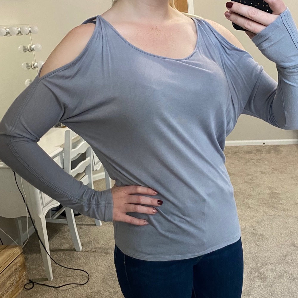 Express cold shoulder top